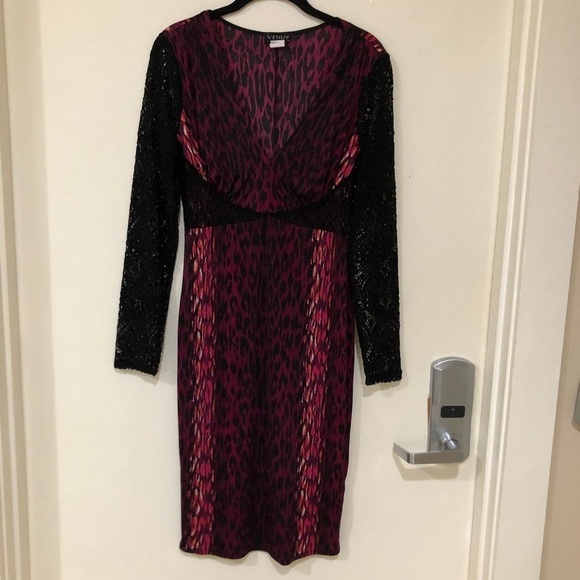 Venus Purple Leopard Print Black Knit Long Sleeve Mini Dress Size Small - Picture 1 of 9
